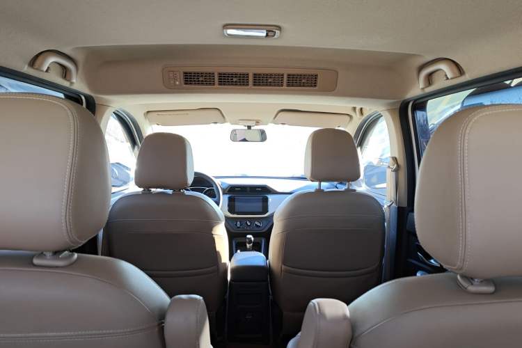 Used Wuling Hongguang 2018 1.5L S Comfort Model L2B
