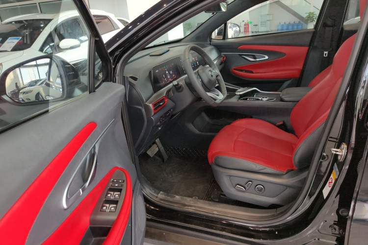 Used Changan UNI-T 2020 1.5T Flagship Version