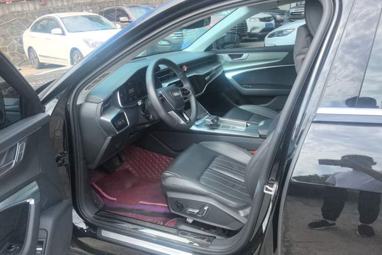 Used Audi A6L 2023 Revised 45 TFSI Prestige Elegant Edition
