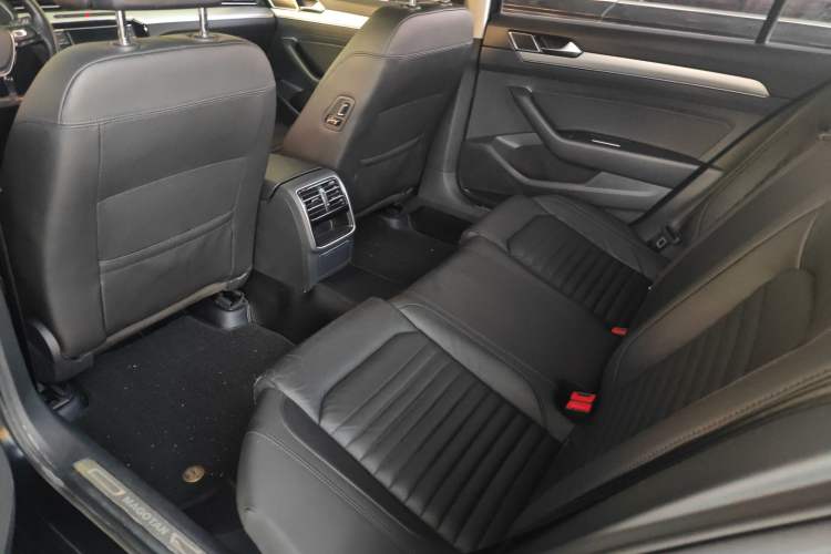 Used Volkswagen Magotan 2018 330TSI DSG Advanced Model