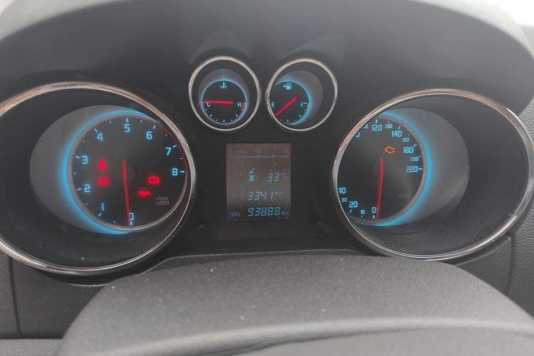 Used Changan CS35 2014 1.6L Manual Luxury Model China IV Standard
