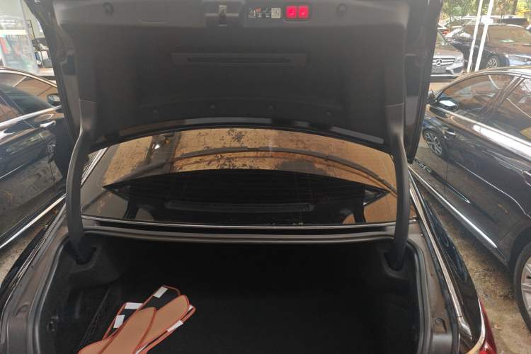 Used Mercedes-Benz E-Class 2024 E 300 L Stylish Model
