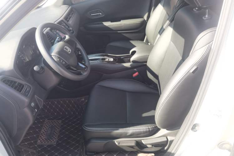 Used Honda Vezel 2017 1.5L CVT 2WD Comfort Model
