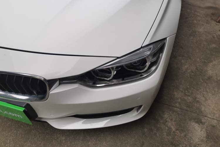 Used BMW 3 Series 2013 316i Sport Design Package
