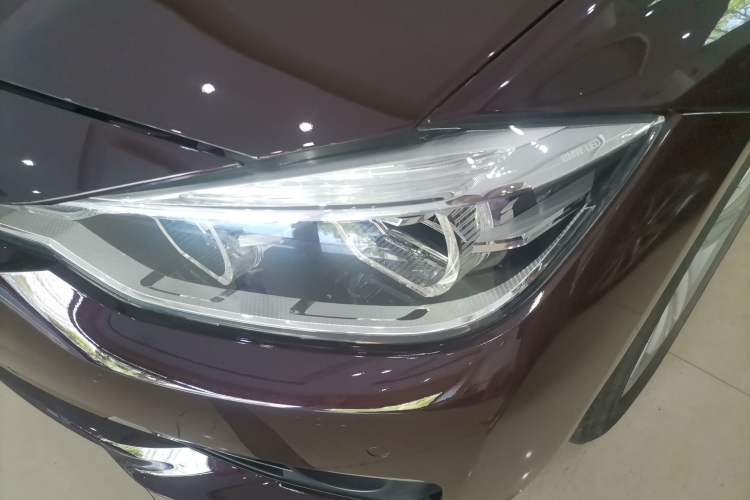 Used BMW 3 Series 2016 320Li Ambition Model