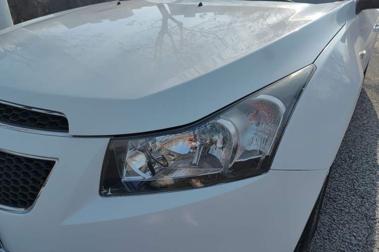 Used Chevrolet Cruze 2013 Hatchback 1.6L Automatic Luxury Model
