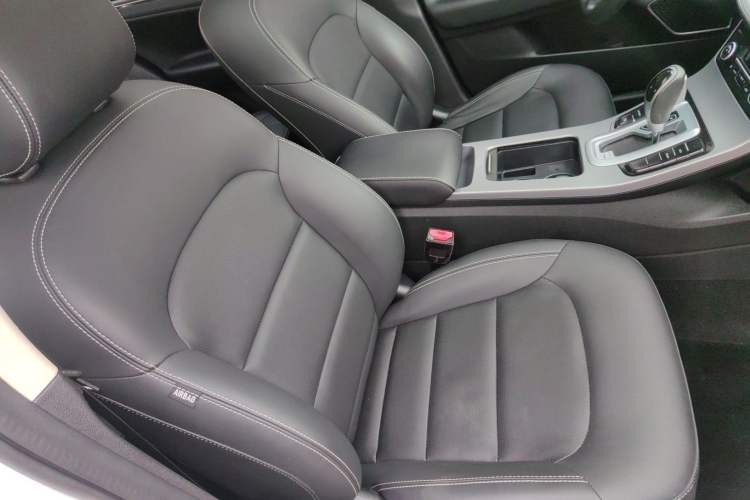 Used Geely Auto Emgrand GL 2019 1.8L DCT Elite Smart Edition
