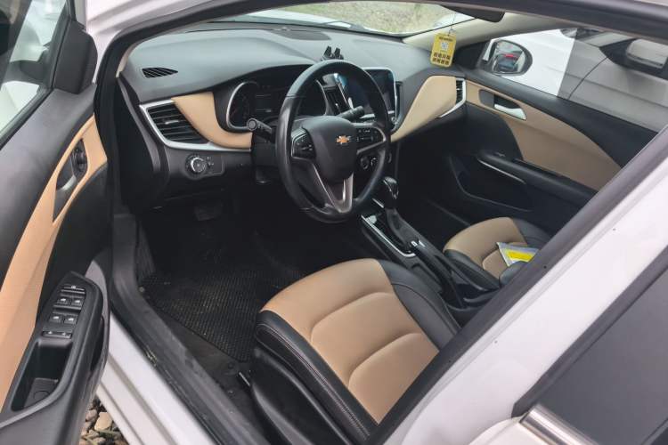 Used Chevrolet Monza 2022 320 Automatic Enjoyment Sunroof Version
