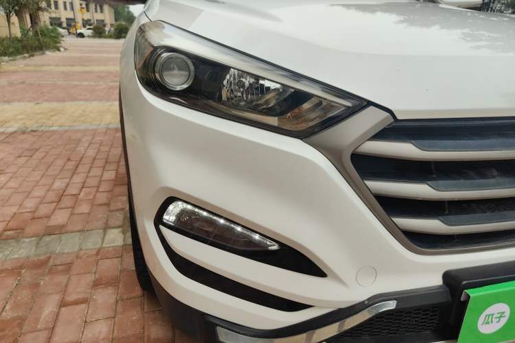 Used Hyundai Tucson 2015 1.6T Dual-Clutch Two-Wheel-Drive Smart Model
