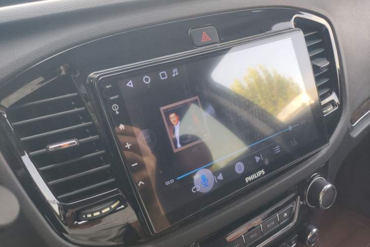 Used Geely Auto GX9 2014 2.4L Automatic Two-Wheel Drive Luxury Version
