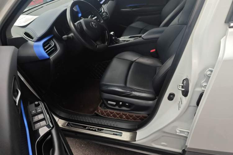 Used Toyota C-HR 2021 2.0L Luxury Edition
