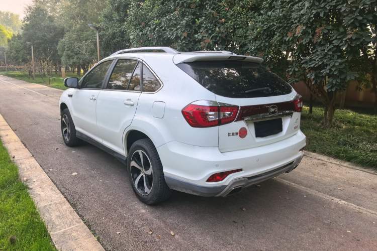 Used BYD S7 2016 2.0T Automatic Prestige Plus
