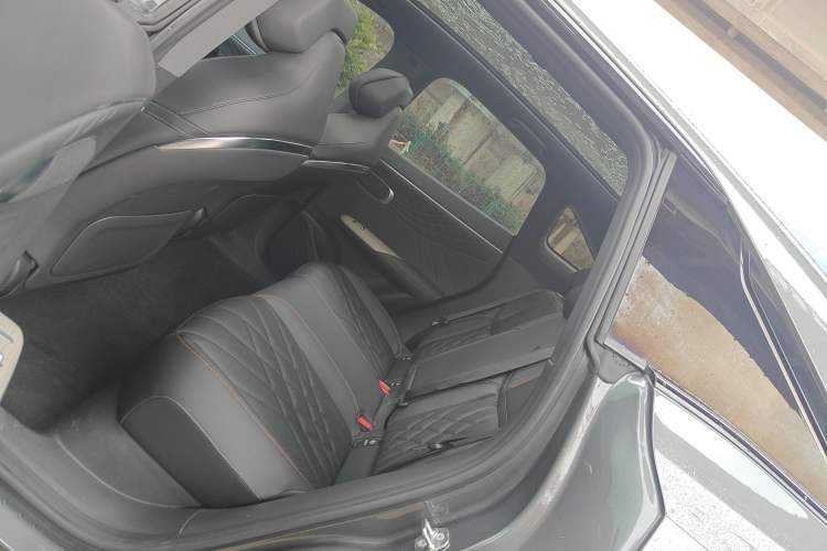 Used Deepal S07 2023 S7i 200Max Extended-Range Model
