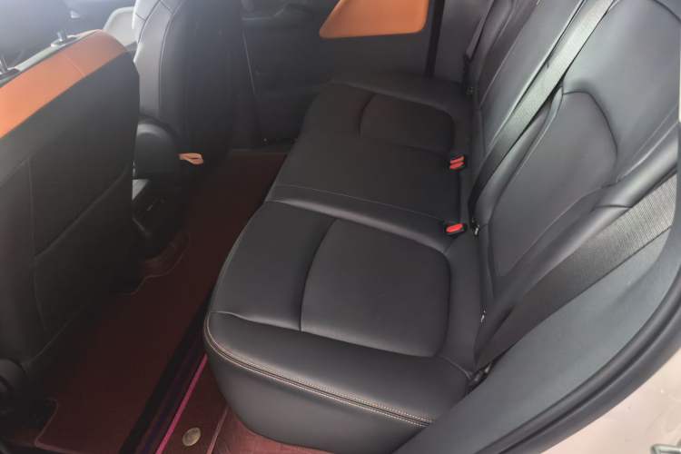 Used Bestune NAT 2023 PRO Comfortable Travel Extended Range Battery-Swap Version 401km