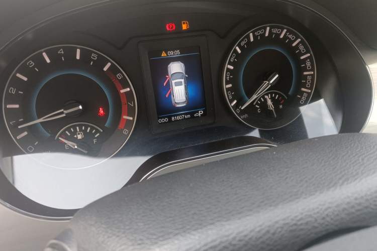 Used Haval H2 2017 Red-Label 1.5T Automatic Two-Wheel Drive Luxury Model
