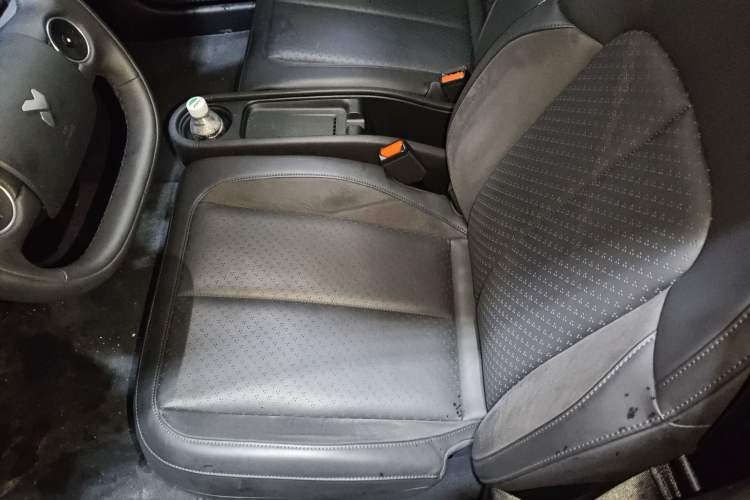 Used  firefly 2025 Illuminated Edition
