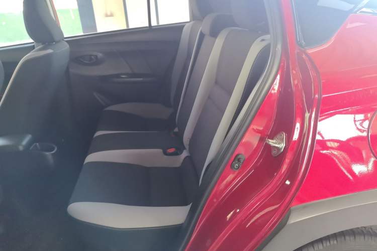 Used Toyota YARiS L 2020 X-Trail X 1.5L CVT Leading Edition
