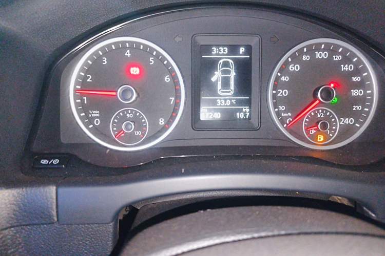 Used Volkswagen Tiguan 2017 300TSI Automatic Two-Wheel Drive Silk Road Luxury Edition
