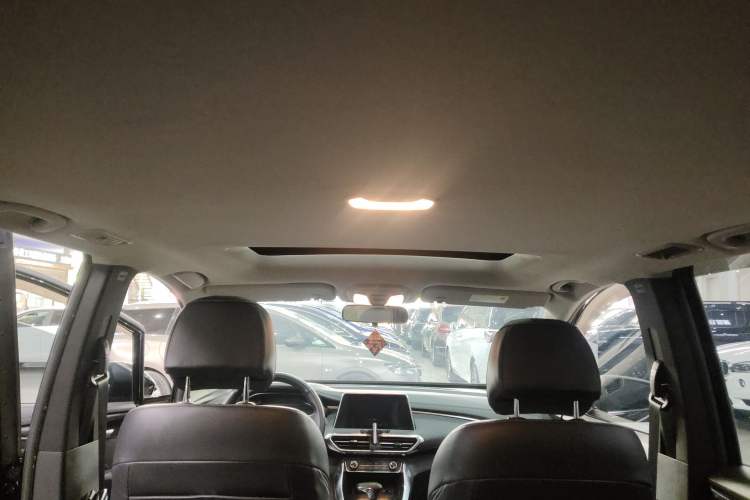 Used SAIC MAXUS G50 2022 1.5T Automatic Comfort Touring B