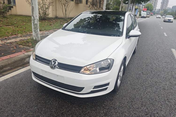 Used Volkswagen Golf 2014 1.6L Automatic Comfort Model
