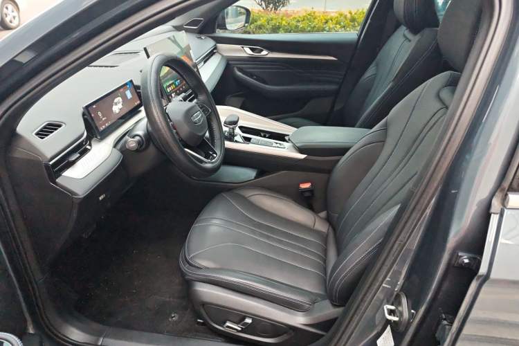 Used Geely Auto Preface 2025 Dongfang Yao 1.5TD Kunlun Edition
