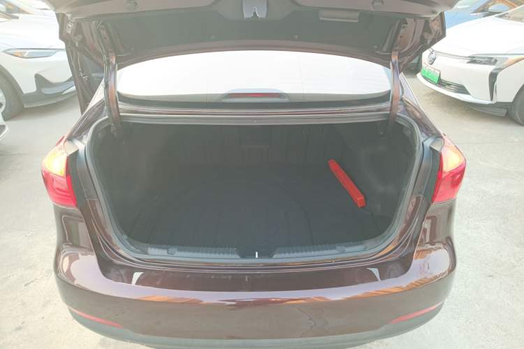 Used Kia K3 2013 1.6L Automatic GLS
