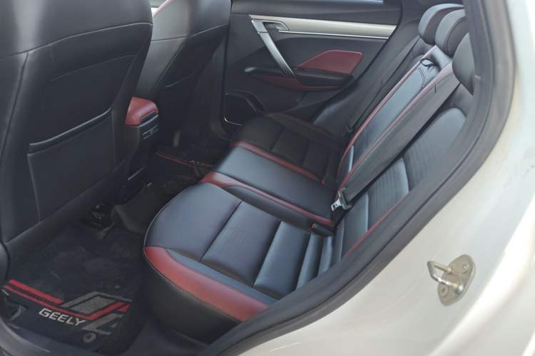 Used Geely Auto Coolray 2019 Sport Version 260T DCT Explorer China VI Standard
