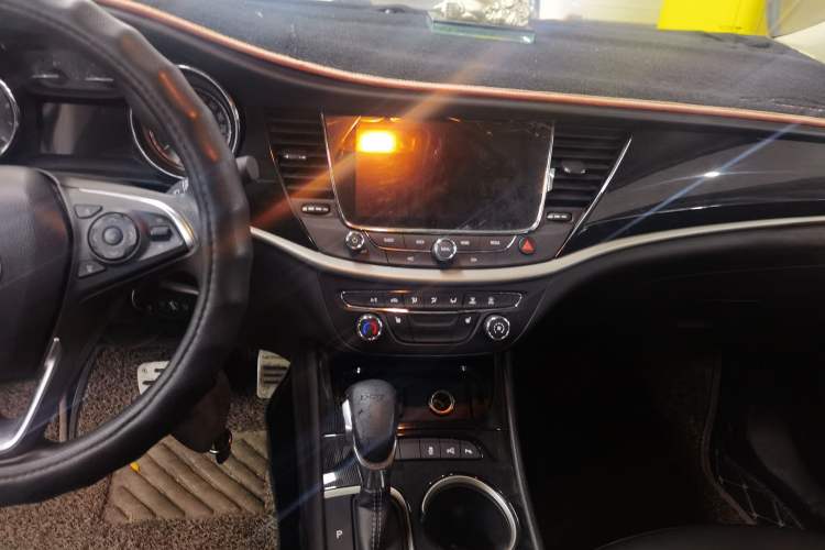 Used Buick Verano 2015 Sedan 20T Dual-Clutch Elite Model
