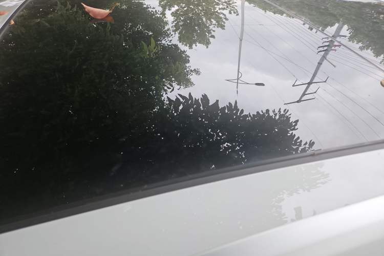 Used Roewe RX5 2025 PLUS 330TGI Automatic Trendsetting Smart Edition
