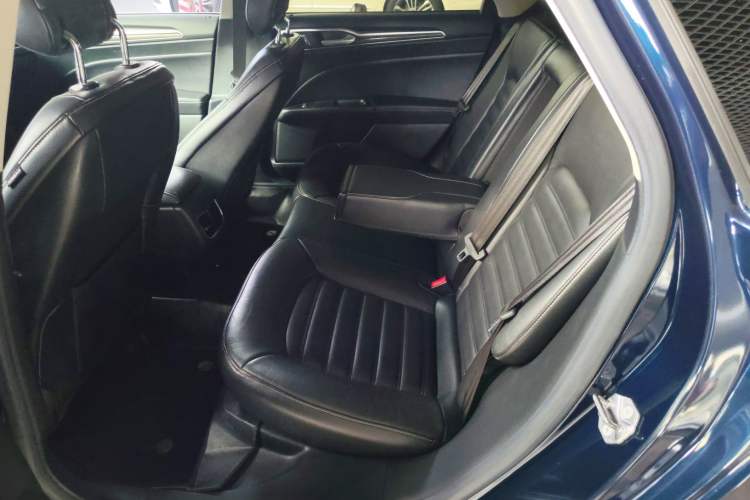 Used Ford Mondeo 2017 EcoBoost 200 Stylish Model
