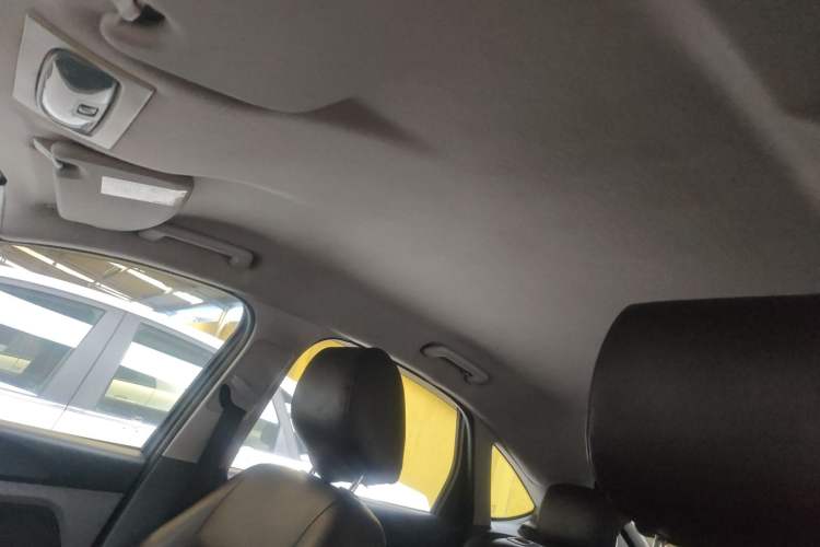 Used Ford Focus 2013 Hatchback Classic 1.8L Automatic Base Model
