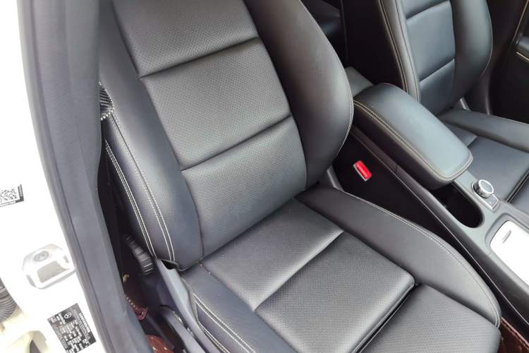 Used Mercedes-Benz GLA 2016 GLA 220 4MATIC Fashion Edition
