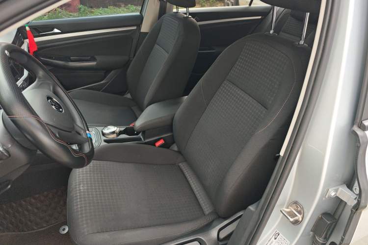 Used Volkswagen Bora 2021 1.5L Automatic Fashionable Smart Connectivity Version
