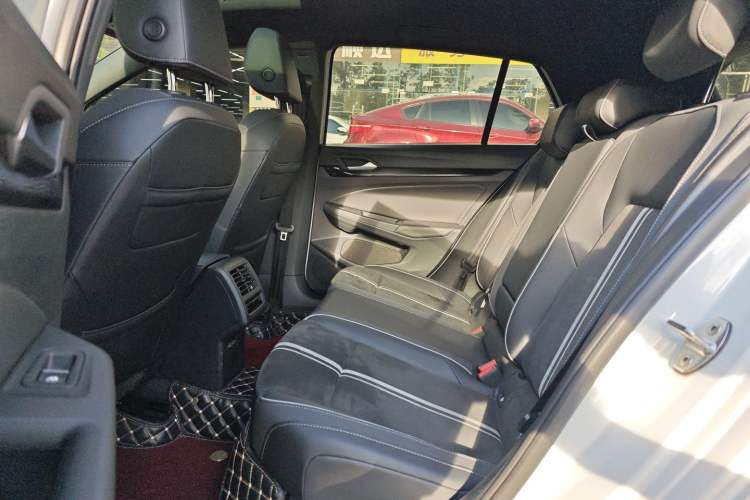 Used Volkswagen Golf 2021 280TSI DSG R-Line
