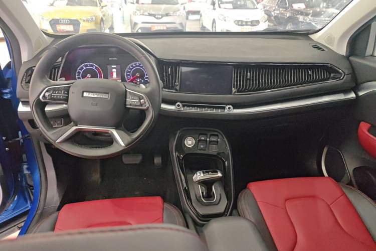 Used Haval H2s 2017 Red-Label 1.5T Dual-Clutch Elite Model
