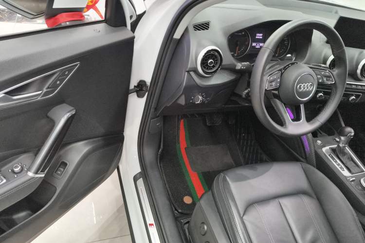 Used Audi Q2L 2022 35 TFSI Fashion Dynamic Model
