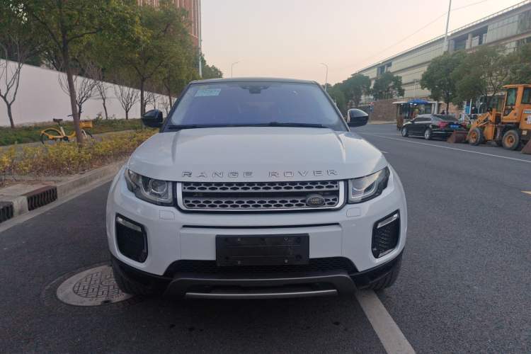 Used Land Rover Range Rover Evoque 2018 240 PS SE Smart Brilliance Edition