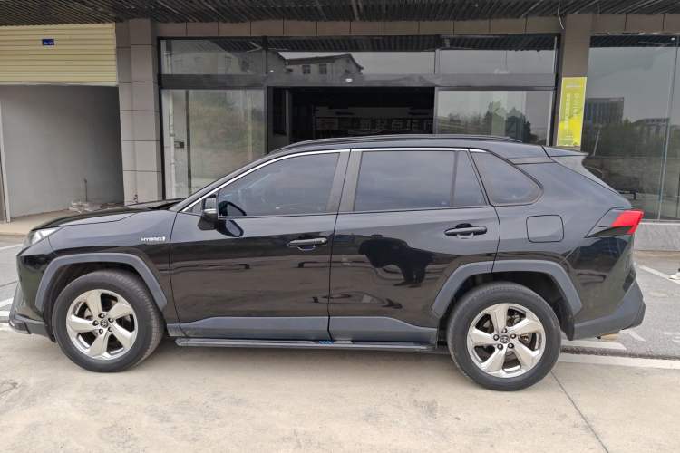 Used Toyota RAV4 2020 Dual-Engine 2.5L E-CVT Two-Wheel Drive Elite Edition