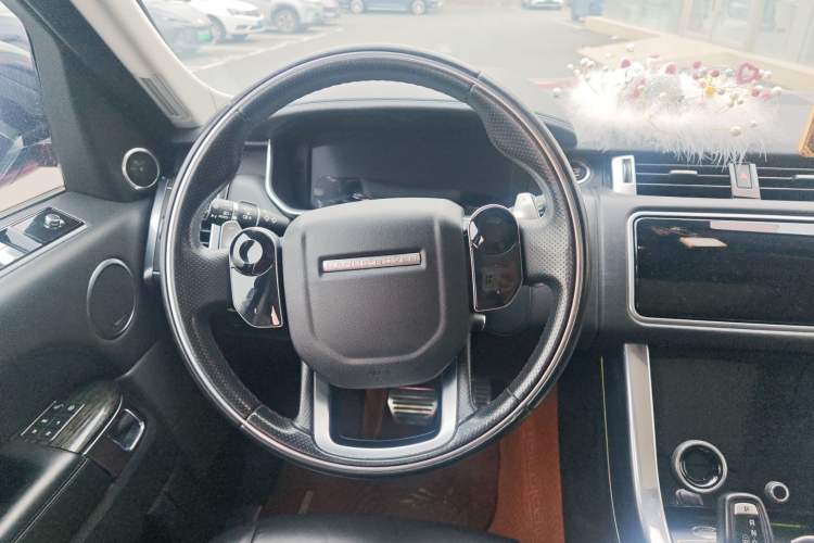 Used Land Rover Range Rover Sport 2020 3.0 L6 HSE DYNAMIC
