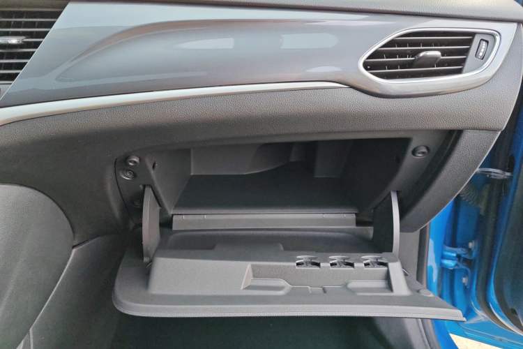 Used Buick Verano 2016 Hatchback 15S Automatic Ambition Model
