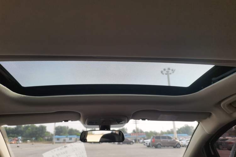 Used Geely Auto Vision X3 2019 Upgraded Model 1.5L CVT Prestige Version
