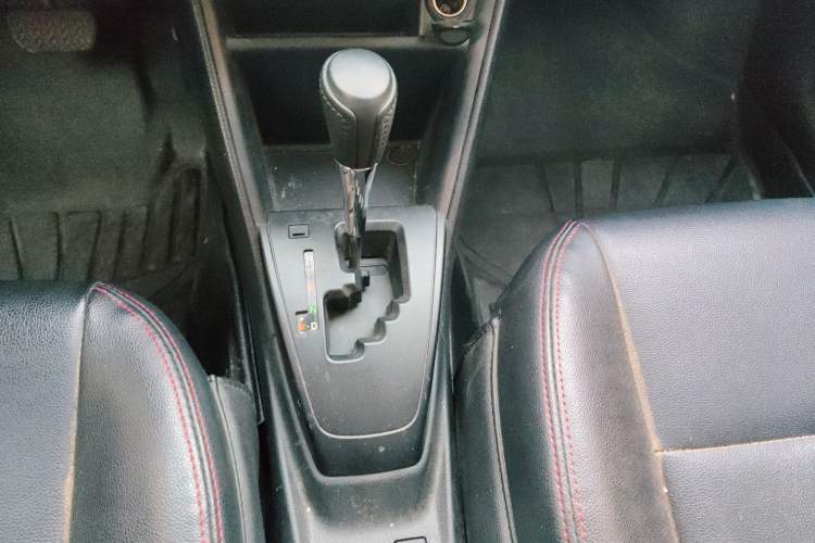 Used Toyota YARiS L 2018 1.5E CVT Champion Limited Edition
