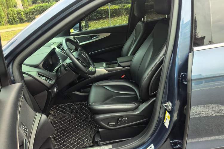 Used Lincoln Nautilus 2019 2.0T Two-Wheel Drive Zunyue Version China VI Standard
