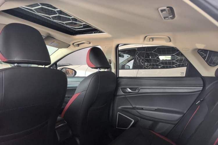 Used Geely Auto Emgrand GS 2020 1.4T CVT Ya
