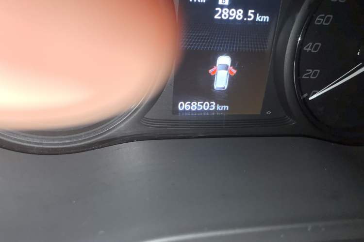 Used Mitsubishi Outlander 2020 2.0L Two-Wheel Drive Comfort Edition 7-Seater
