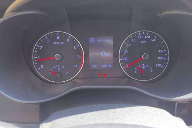 Used Kia KX Cross 2017 1.4L AT GLS
