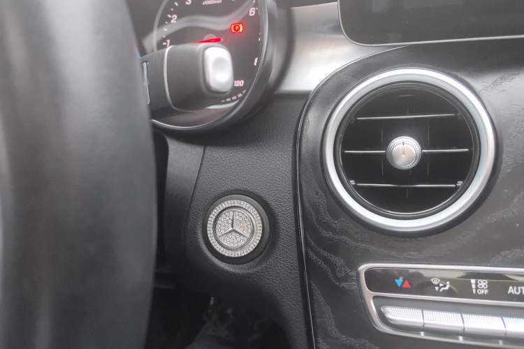 Used Mercedes-Benz C-Class 2019 C 180 L Fashion Edition Sport Version
