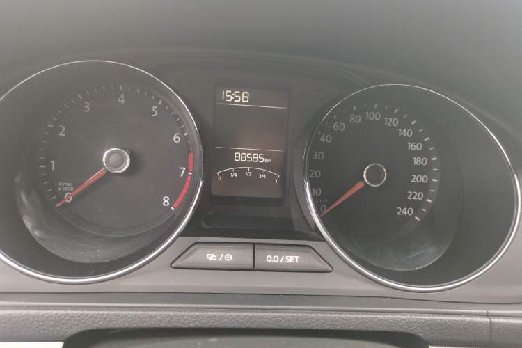 Used Volkswagen Lavida 2017 1.6L Manual Comfort Edition
