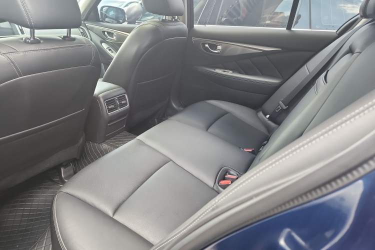 Used Infiniti Q50L 2016 2.0T Ambition Edition
