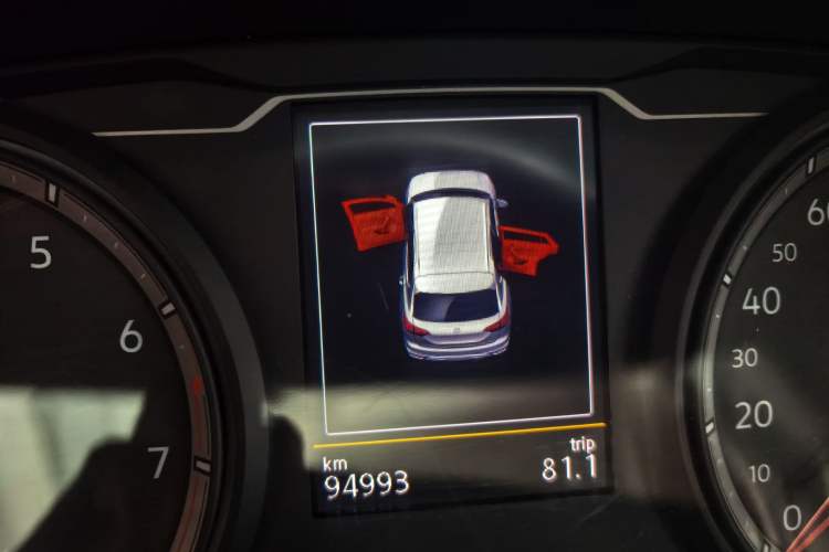 Used Volkswagen Tayron 2020 330TSI Two-Wheel Drive Luxury Smart Connectivity Version
